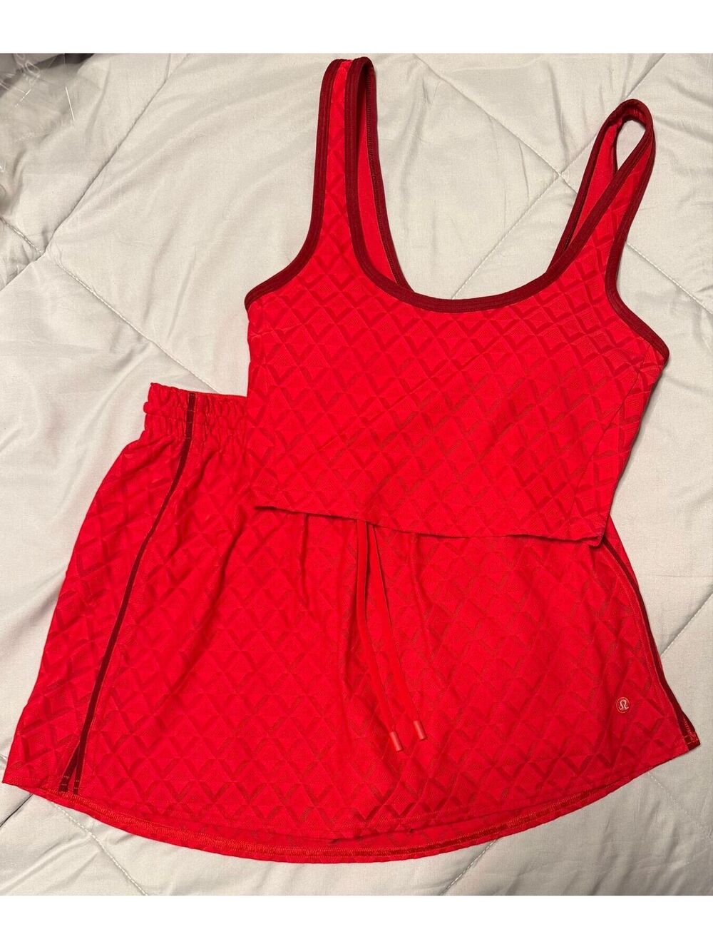 Coordinating Lululemon set! Tank and skort!
